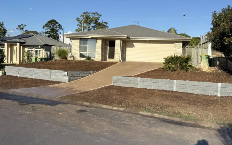 Earthworks residential front yard - Blocka's Rural and Earthworx, Warwick QLD